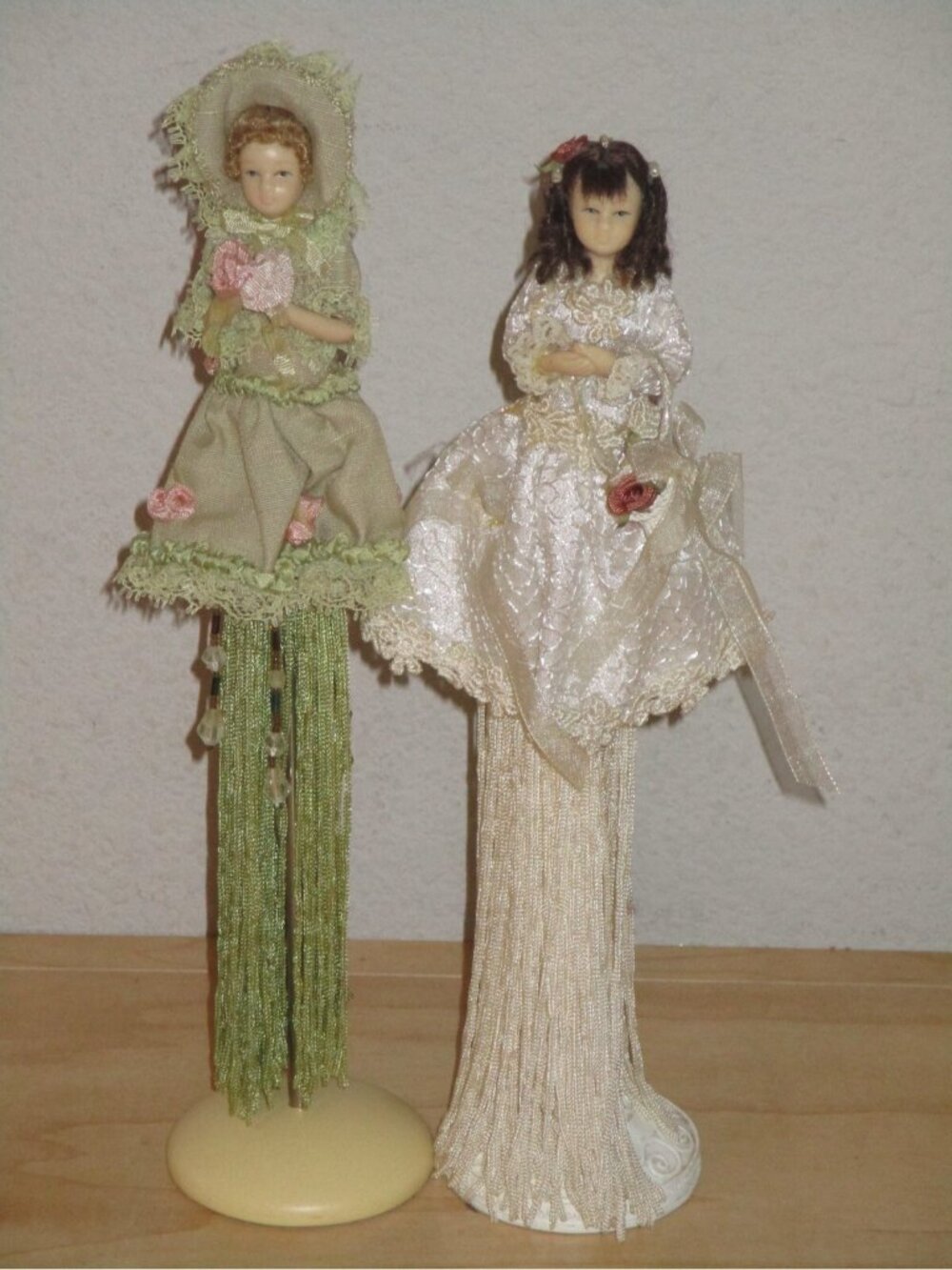 Popular Creation Lot of 2 White And Green Flower Girls Tassel Dolls Good Pre Own